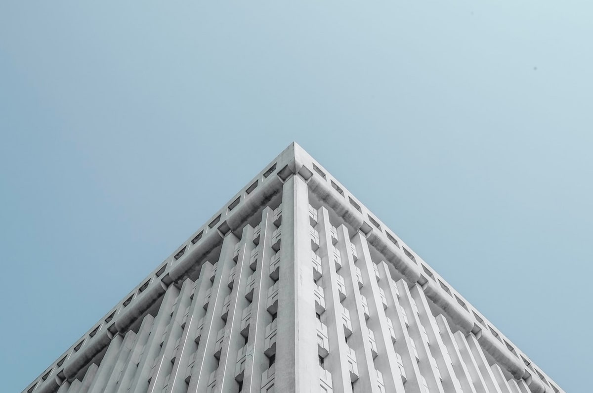 开云app下载：国足主帅的幕后策略：他为何在关键时刻使用开云体育app的防守体系？